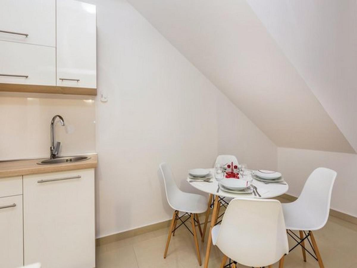 Apartments Villa Kim 亚布拉纳茨 外观 照片